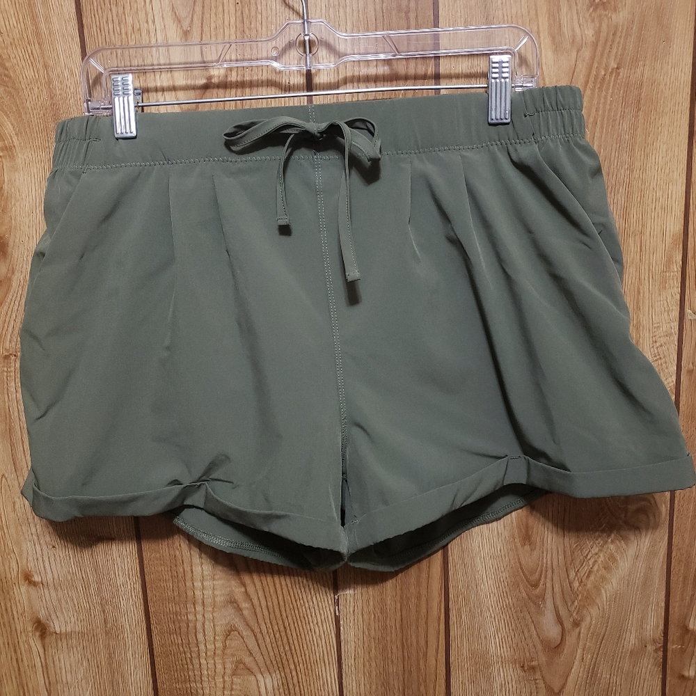 Zyia Swim/ Athletic Shorts Olive Drab Green Womens XL Inner Panty Side Pkts